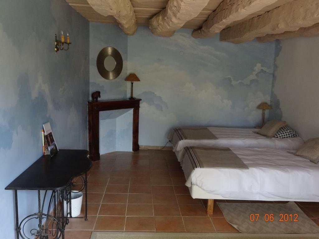 Mas Del Lum Boussac (Lot) Room photo